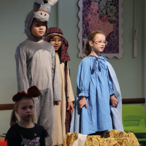 Pupils in the Key Stage 1 Nativity